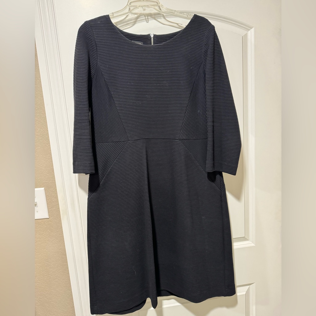 Talbots Black Dress With Zipper Detail / Size 12 040826